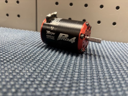 Tekin pro 4600kv - 4, motor